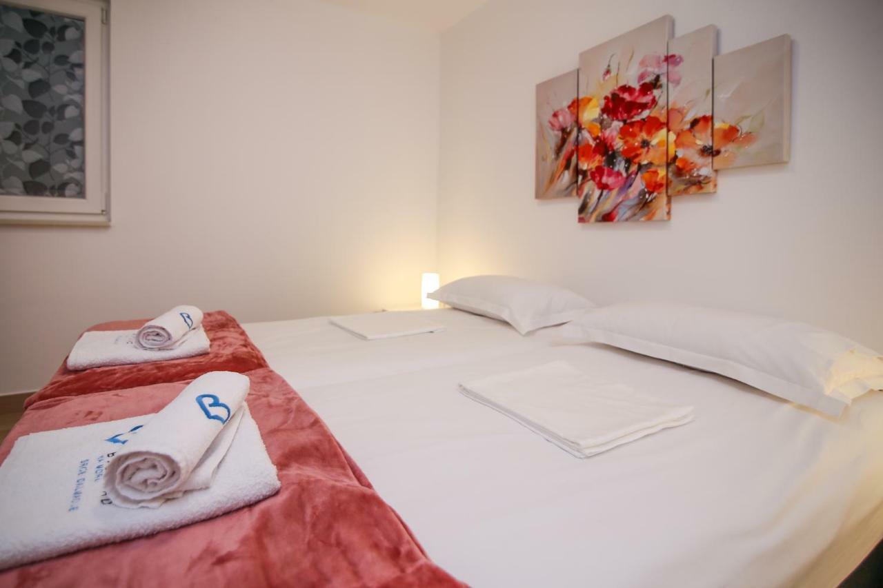Apartament Apartman L&A Biograd Na Moru Zewnętrze zdjęcie